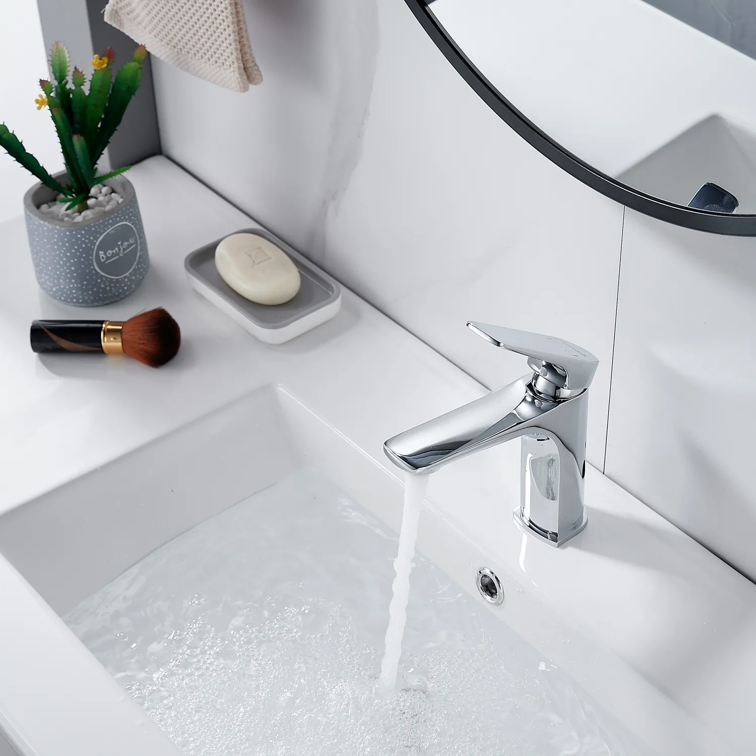 Смеситель для раковины Shevanik S4201, хром