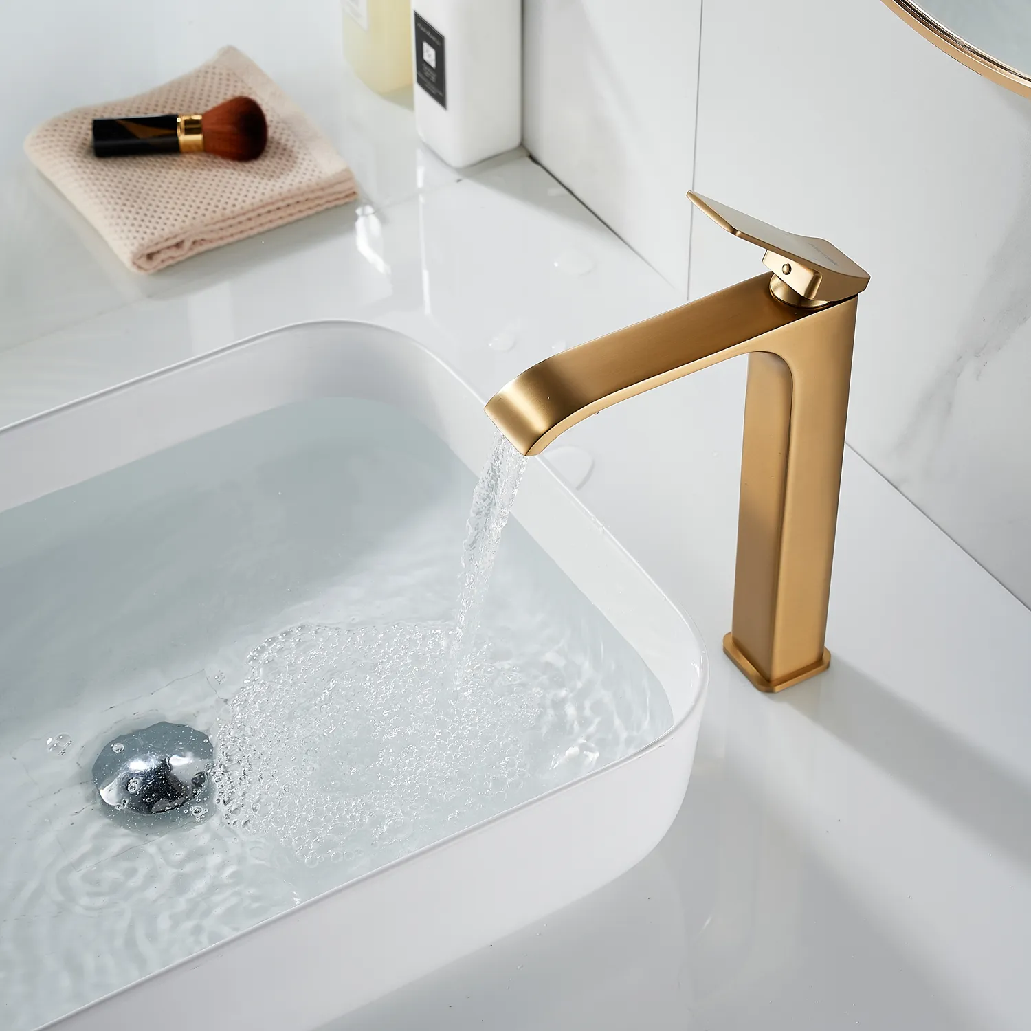 Смеситель для раковины высокий Shevanik S4011G, золотой сатин