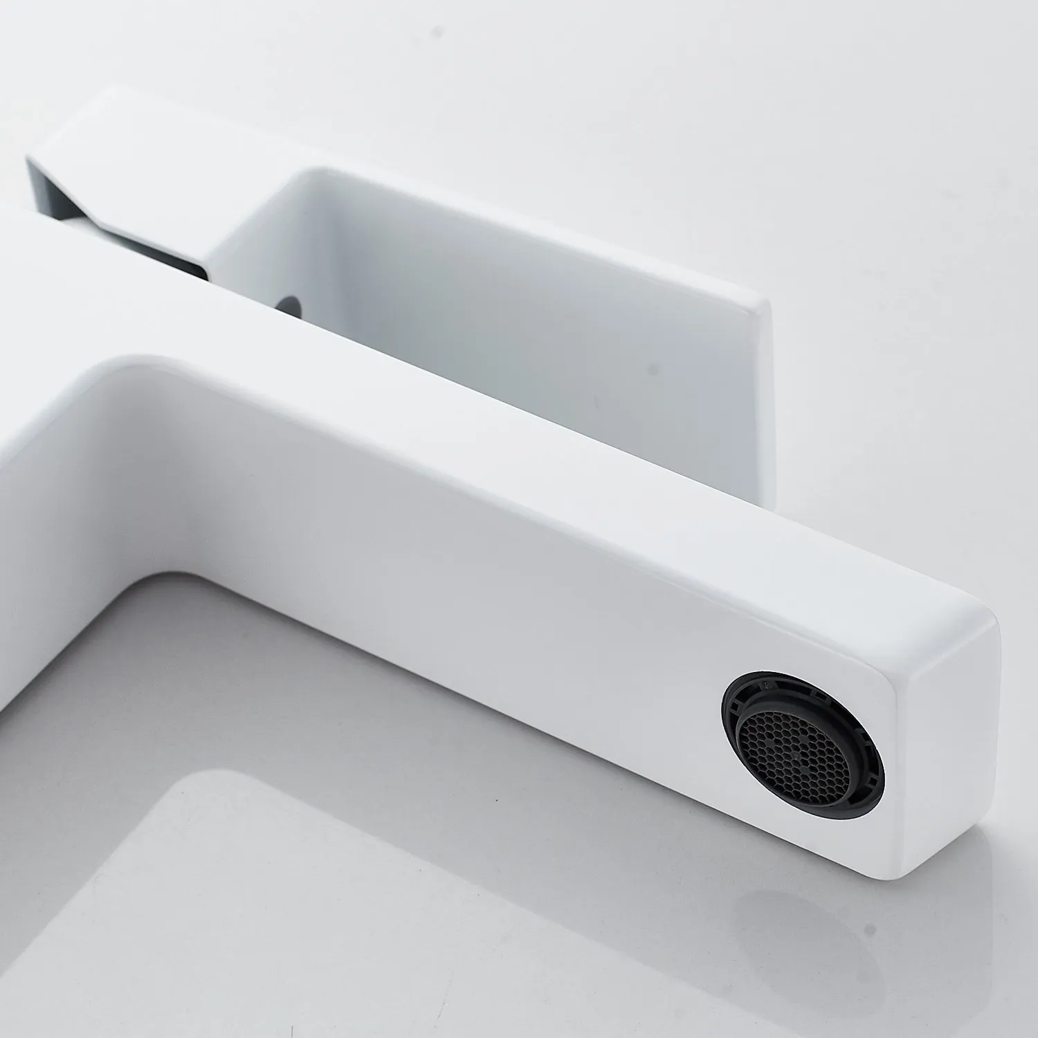 Смеситель для раковины Rose R1801C-1, белый