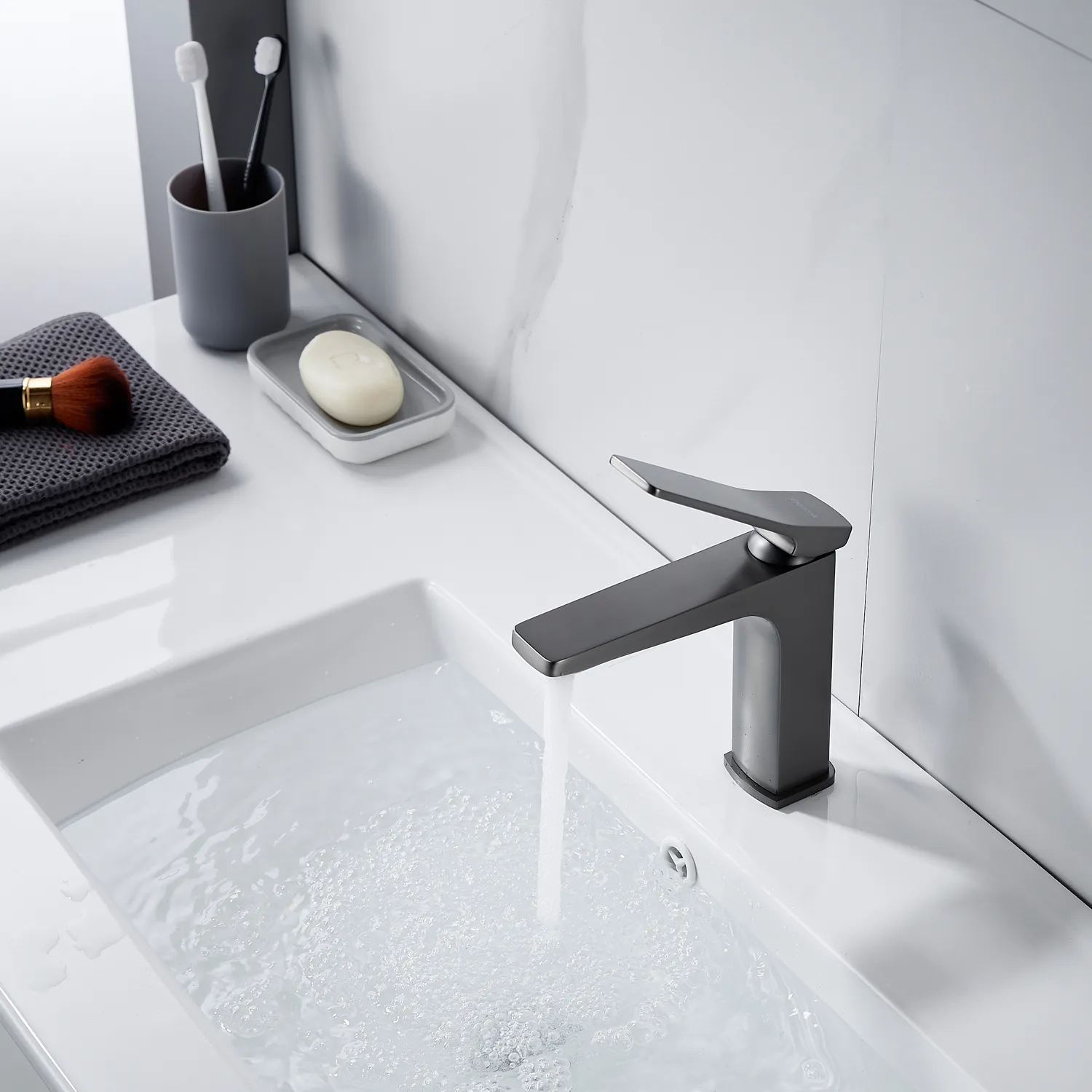 Смеситель для раковины Shevanik S4601T, оружейная сталь