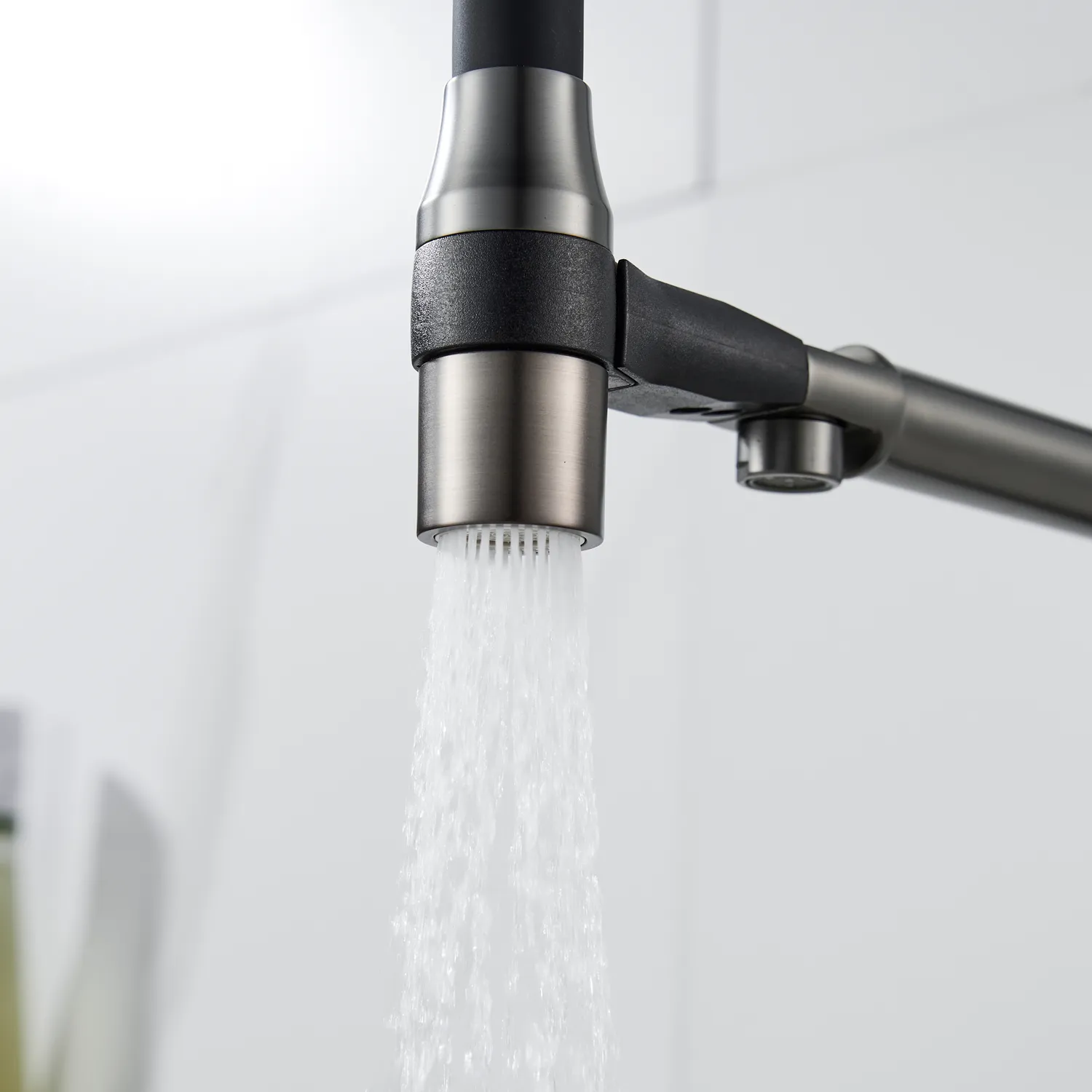 Смеситель для кухни с гибким изливом и подключением фильтра Shevanik S378T, оружейная сталь