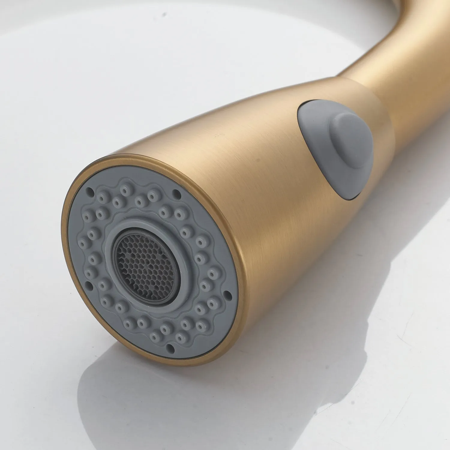 Смеситель для кухни с выдвижным изливом Raffine F213G, золотой сатин