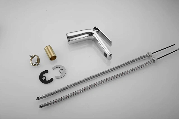 Смеситель для раковины Rose R39 R3901, хром