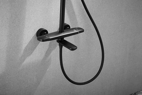 Душевая система с термостатом Rose R3996H, черный