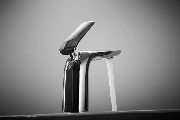 Смеситель для раковины Rose R39 R3901, хром