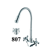 Смеситель для кухни с гибким изливом D-Lin D153807-Q, хром