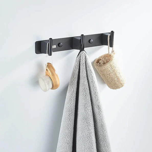 Планка с 3 крючками Shevanik SG5731H, черный