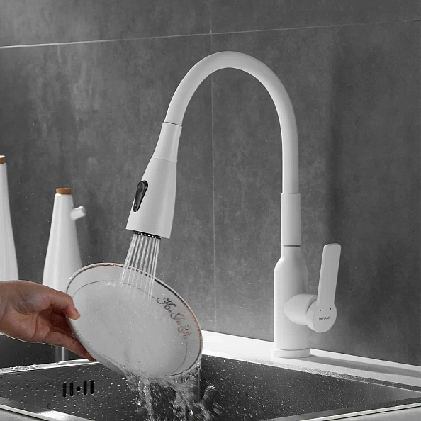 Смеситель для кухни с гибким изливом Shevanik S843C-1, белый