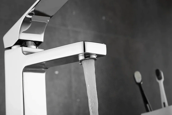 Смеситель для раковины Rose R10 R1001-1, хром