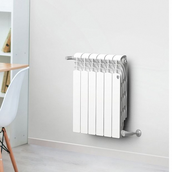 Радиатор алюминиевый Royal Thermo Revolution 350 4 секции, боковое подключение