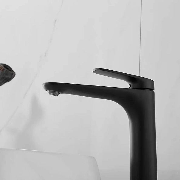 Смеситель для раковины Shevanik S8511H, черный