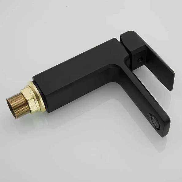 Смеситель для раковины Shevanik S8801H, черный