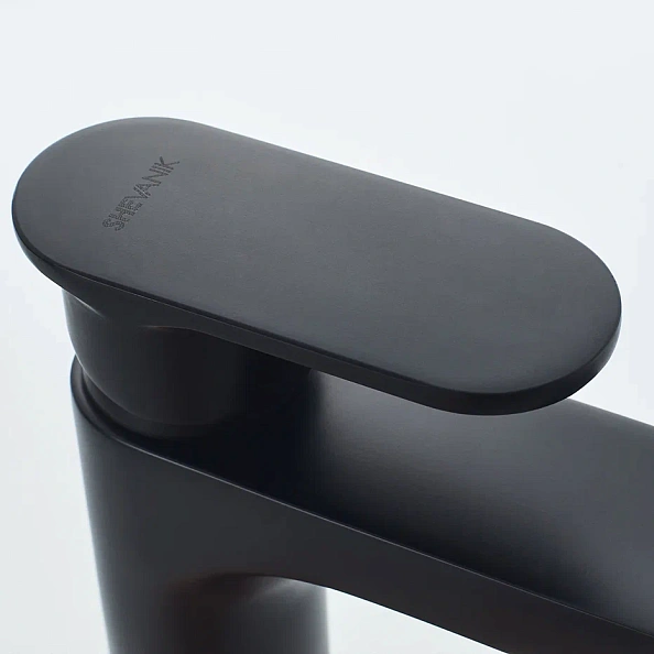 Смеситель для раковины Shevanik S8711H, черный