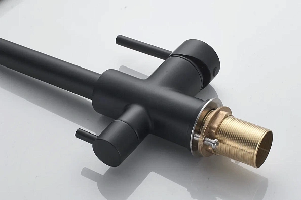 Смеситель для кухни с подключением фильтра Shevanik S228H, черный